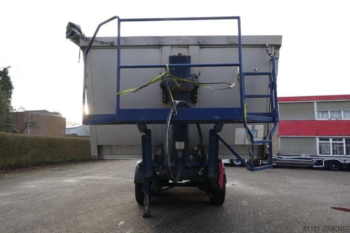 Savivartis Kempf SKM 35/3 | Tipper/Kipper | Isolated | 2014 | BP...