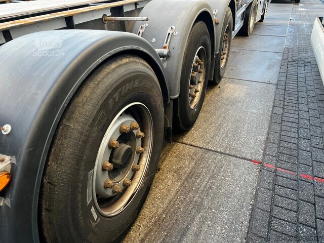 Konteineru pārvadājumi Renders Euro 800 3DFCST 45FT / 1x Lift Axle / 2x Extend...