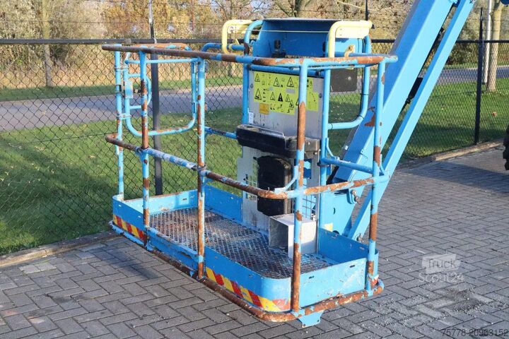 Platformă de lucru telescopică articulată Genie S-80 J | 26.5 METER | 300 KG | LOW HOURS