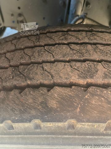 Veszélyes anyagokat szállító teherautó MAN TGX XLX 18.510 4x2 BL SA - ADR - TOP ZUSTAND!