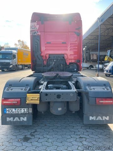 Veszélyes anyagokat szállító teherautó MAN TGX XLX 18.510 4x2 BL SA - ADR - TOP ZUSTAND!