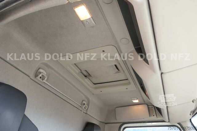 Camião de bebidas RENAULT D13.280 Getränkewagen LBW bis max. 2.000 kg