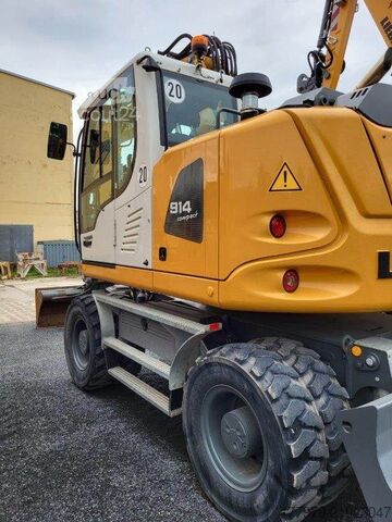 حفار متحرك LIEBHERR A914 Compact