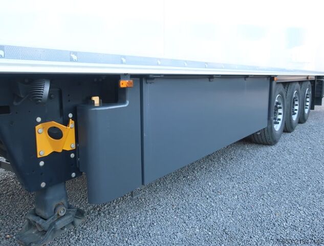 Semi-remorque frigorifique Schmitz Cargobull SKO 24 Rohrbahn Liftachse Carrier Vector HE19