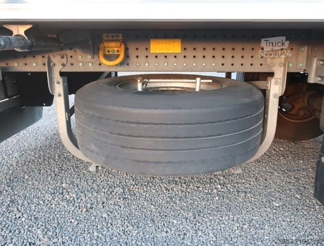 Semi-remorque frigorifique Schmitz Cargobull SKO 24 Rohrbahn Liftachse Carrier Vector HE19