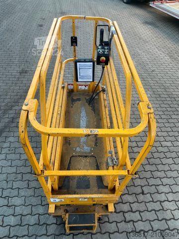 Piattaforma di lavoro HAULOTTE Optimum 8 Scherenbühne  Elektro AH 7,76 m 230 kg