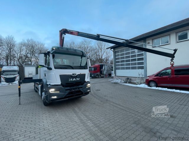 LKW mit Pritsche (offen) MAN TGS 18.470 BL 4x2 Pritsche Kran HMF Retarder AAS