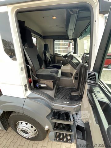 LKW mit Pritsche (offen) MAN TGS 18.470 BL 4x2 Pritsche Kran HMF Retarder AAS