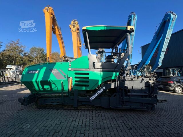 Paver Vögele Super 1800-2