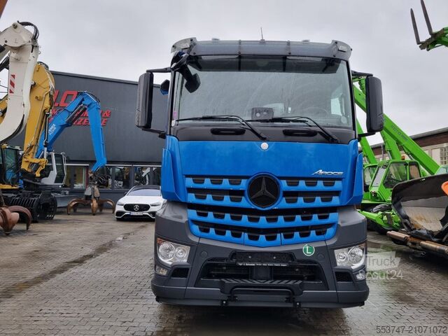 Vuilniswagen Mercedes-Benz Arocs 2643