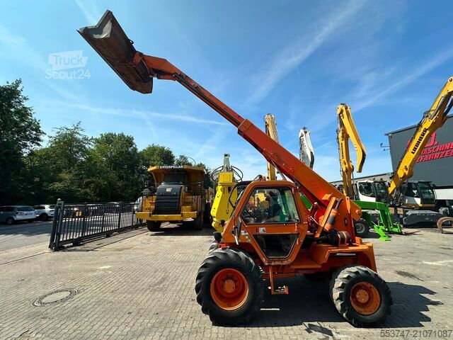 Teleskooppinen haarukkatrukki Manitou MT 425 CP