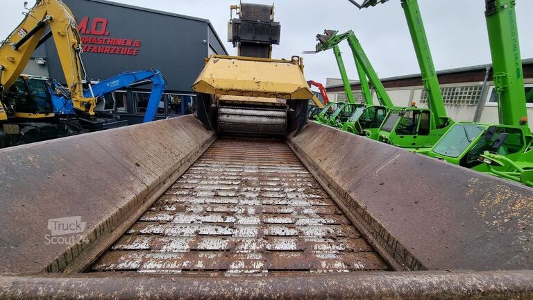 Medienos smulkintuvas Vermeer HG 4000