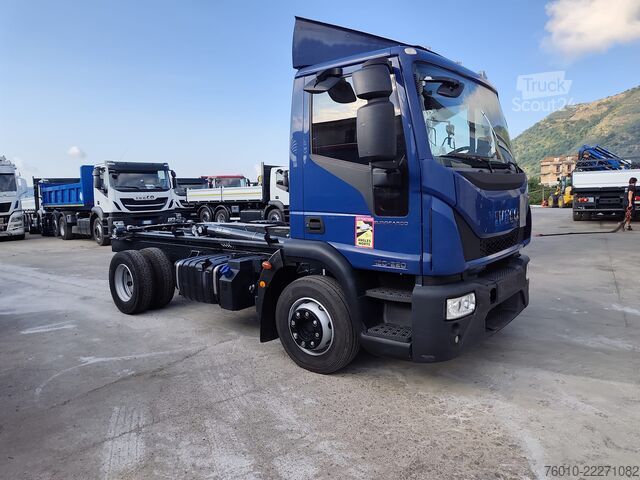 Camion scarrabile Iveco EUROCARGO 120-220