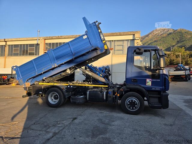 Kanca kasalı yük kamyonu (roll-off) Iveco EUROCARGO 120-220