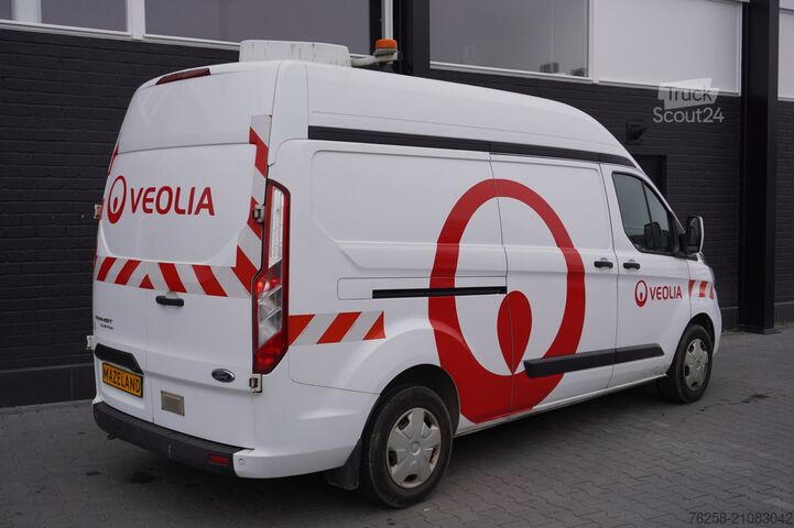 Delivery van Ford Transit Custom 2.0 TDCI 130PK L2H2 EURO 6 - Air...