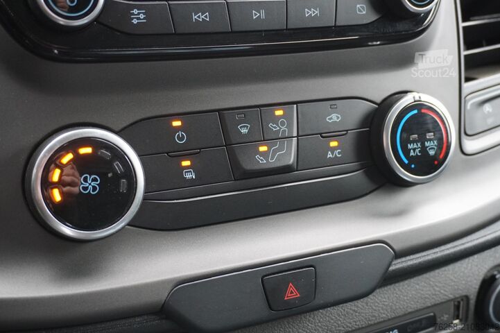 Delivery van Ford Transit Custom 2.0 TDCI 130PK L2H2 EURO 6 - Air...