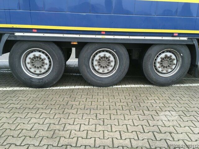 Box semitrailer Krone Dry Liner SDK 27 eLB4-STG