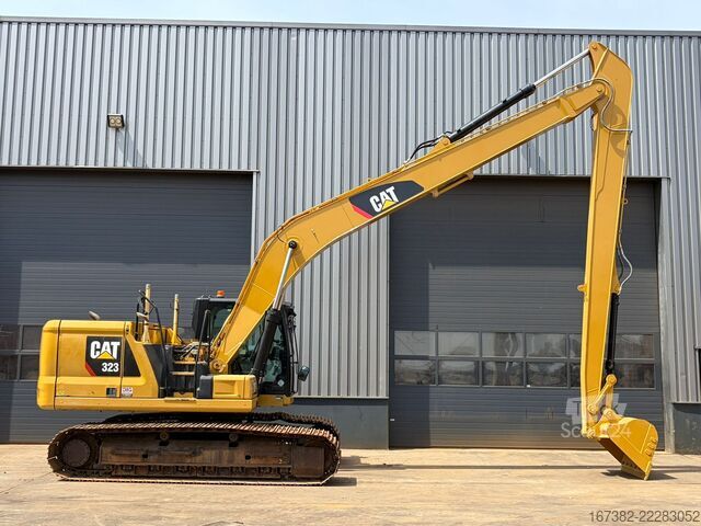Escavatore cingolato Caterpillar 323 07A