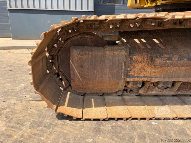 Escavatore cingolato Caterpillar 323 07A