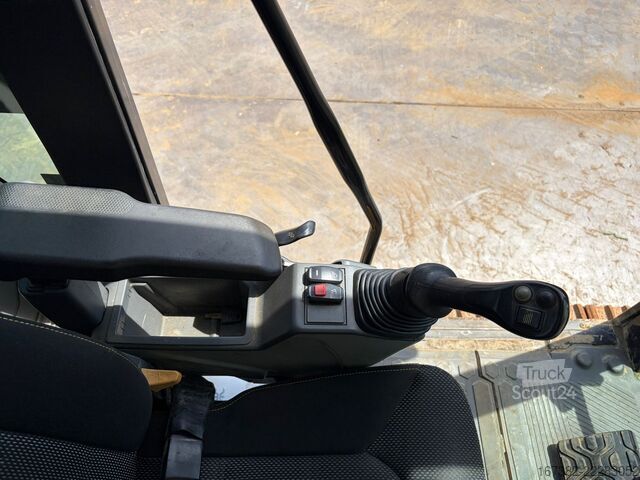 Rupsgraafmachine Caterpillar 323 07A Long Reach Trible Ready