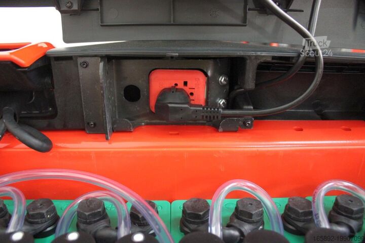 Käsikäyttöinen lavanostin Linde T 16 1152-02