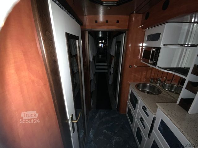 Lakókocsi/lakóautó  Vanhool T 918 Altano/Nightliner/ Wohnmobil