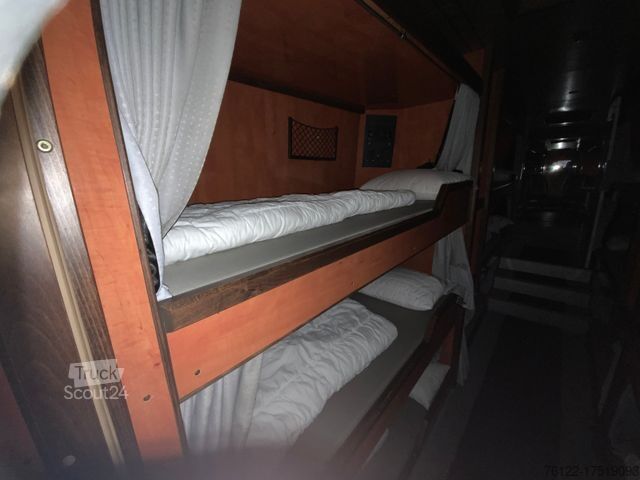 Lakókocsi/lakóautó  Vanhool T 918 Altano/Nightliner/ Wohnmobil