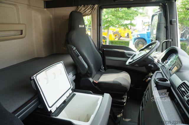 Komplet s prikolico / 2 kompleta MAN TGX 26.510 6x2-4/ Curtainsider + trailer