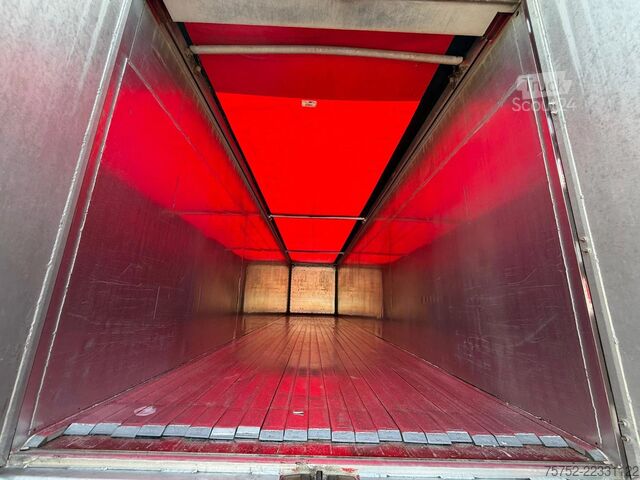 Piso móvel Knapen Trailers K200 12.6M Agrar 82m3 2X Liftas Cargo Floor 8MM