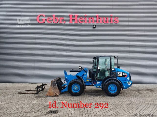 погрузчик Caterpillar 906 M Bucket + Forks!