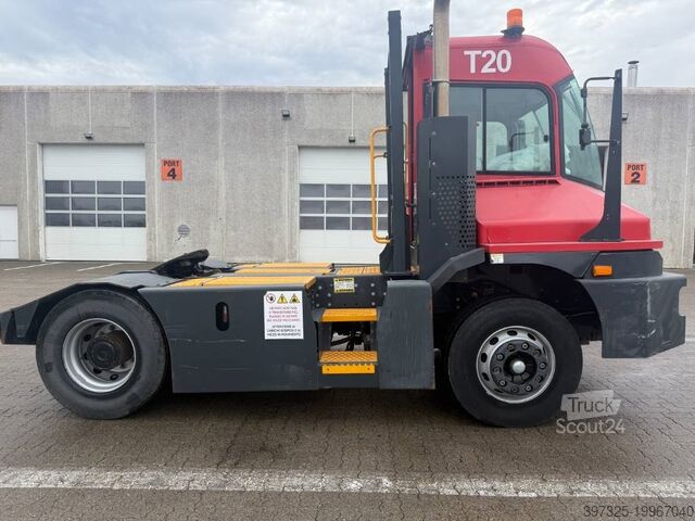 Standard-SZM Kalmar Terminal tractor / Terminal-Zugmaschine /