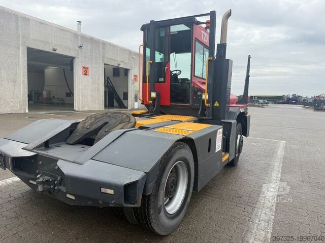 Standard-SZM Kalmar Terminal tractor / Terminal-Zugmaschine /