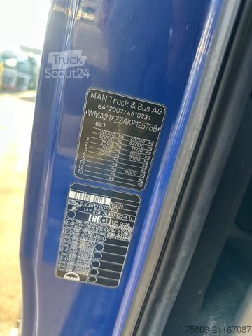 Camión con caja móvil MAN TGX 26.460 6X2  BDF Intarder ACC 1180L ACC Lenk