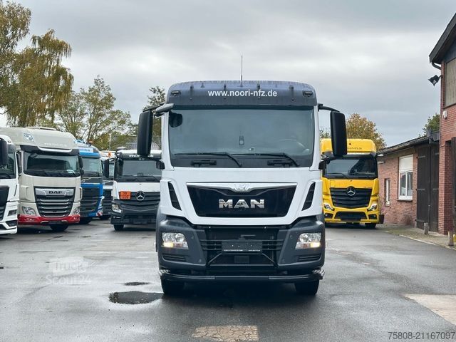 Grúa montada en camión MAN TGS 26.440 Baustoff Hiab XS177 K Lenk Navi