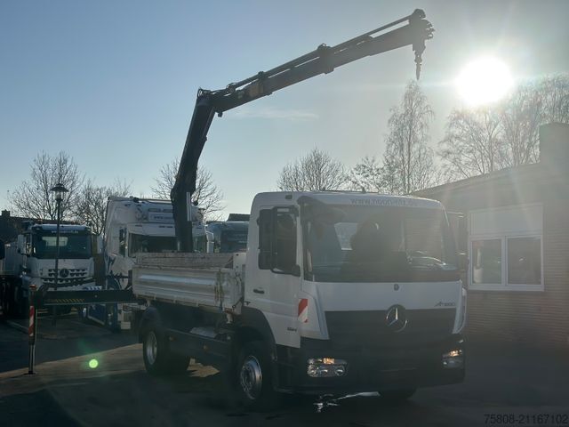 Camión volquete MERCEDES-BENZ Atego 1224 Kipper Kran Hiab XS 077 AHK Klima