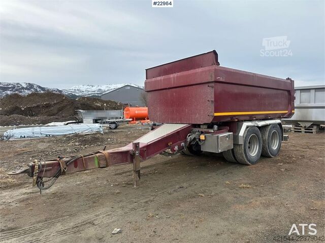   Elbo 2 axle dump trailer w/ remote control – just
