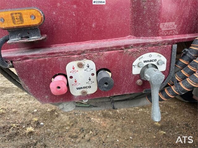   Elbo 2 axle dump trailer w/ remote control – just