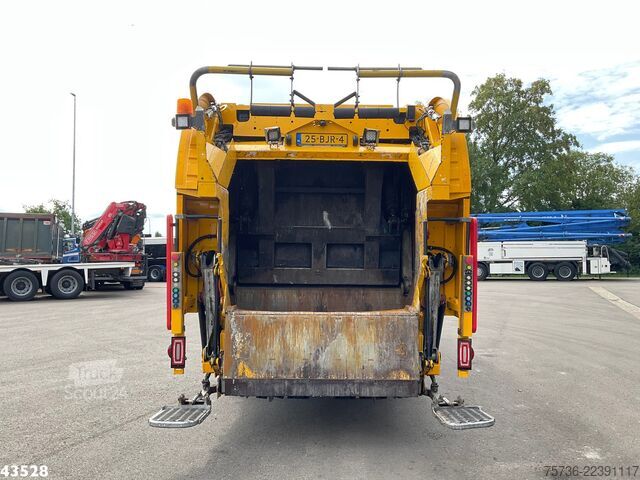 Vehicul de colectare a deșeurilor DAF FAN CF 290 Geesink 24m³