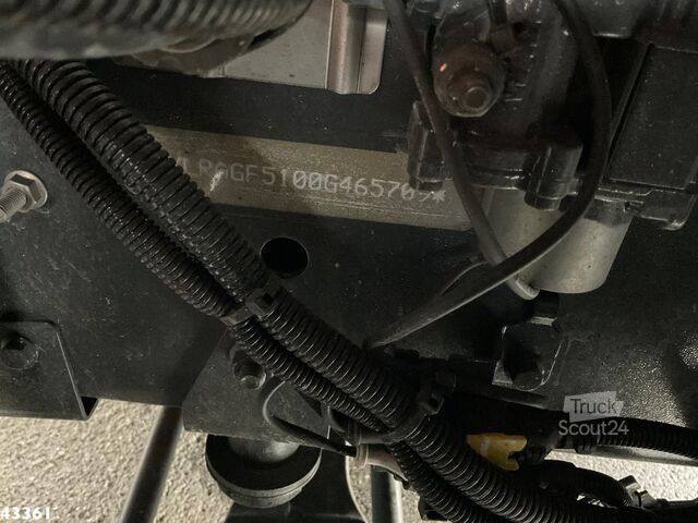 Vuilniswagen DAF FAG XD 300 Geesink 20m³