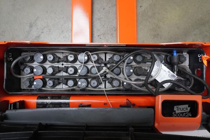 Niederhubwagen Linde T 16 1152