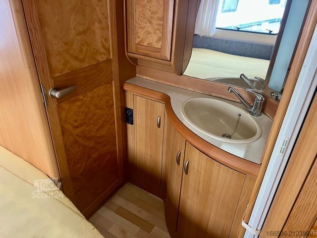 Caravan HOBBY 650 KMFE Etagenbetten Festbett Vorzelt Mover