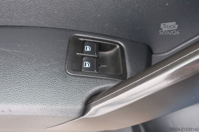 Slēgtais furgons VOLKSWAGEN Caddy 2,0 TDI BMT/ Klima / AHK / Heckklappe