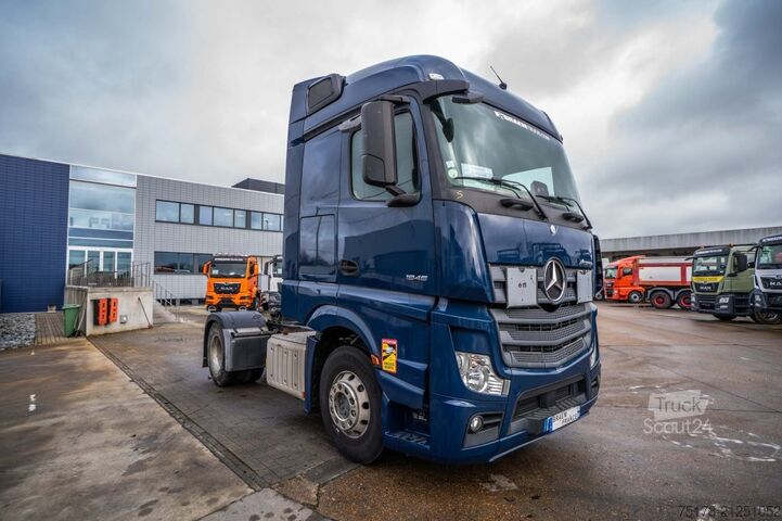 Standard tractor MERCEDES ACTROS 1846+ADR