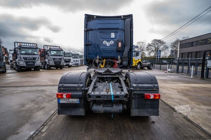 Standard tractor MERCEDES ACTROS 1846+ADR
