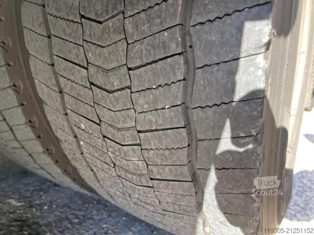 Standaard trekker Renault T 460