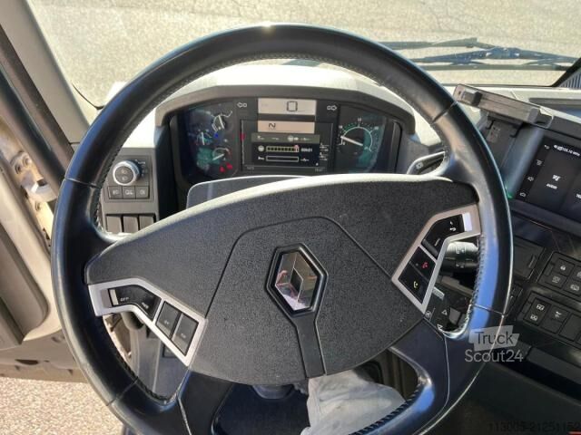 Standaard trekker Renault T 460