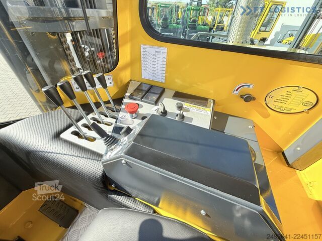 رافعة شوكية رباعية الاتجاهات Combilift C5000XL GAS TRIPLEX 6000 EXTENDABLE FORK