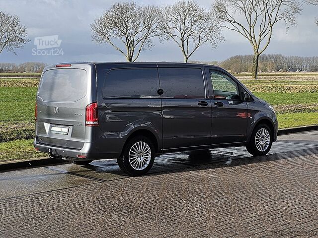 Break à toit surélevé MERCEDES-BENZ VITO 119 CDI L2 FULL-LED 4MATIC !
