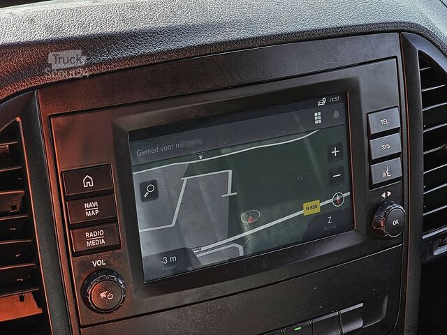 Break à toit surélevé MERCEDES-BENZ VITO 119 CDI L2 FULL-LED 4MATIC !