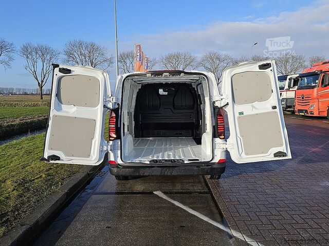 Break à toit surélevé VOLKSWAGEN E-TRANSPORTER 136 HK 64kWh/83 kWh